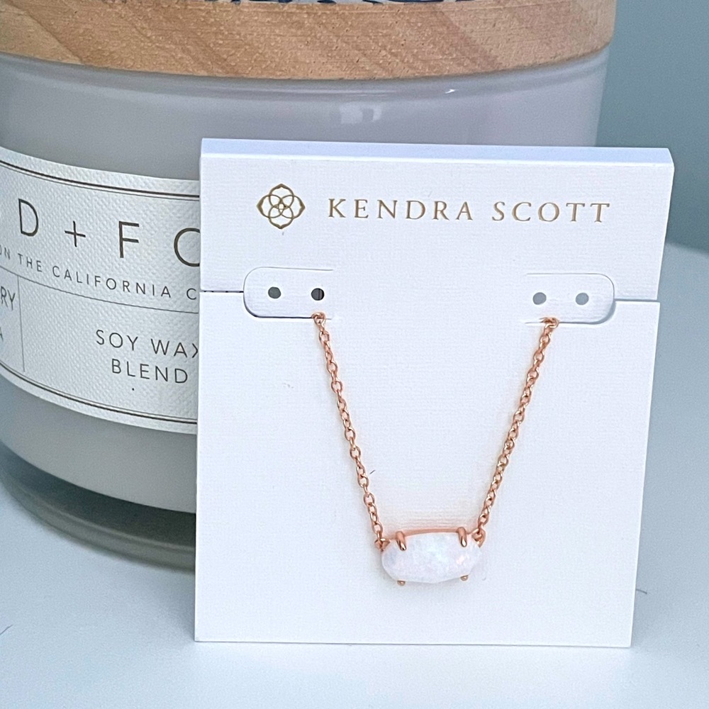 Kendra Scott Necklace